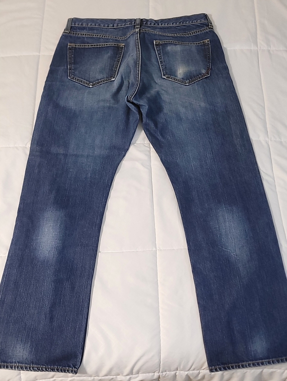 Banana Republic, Vintage Straight, Medium Wash Jeans, Fits Like 33x30. - Picture 2 of 16